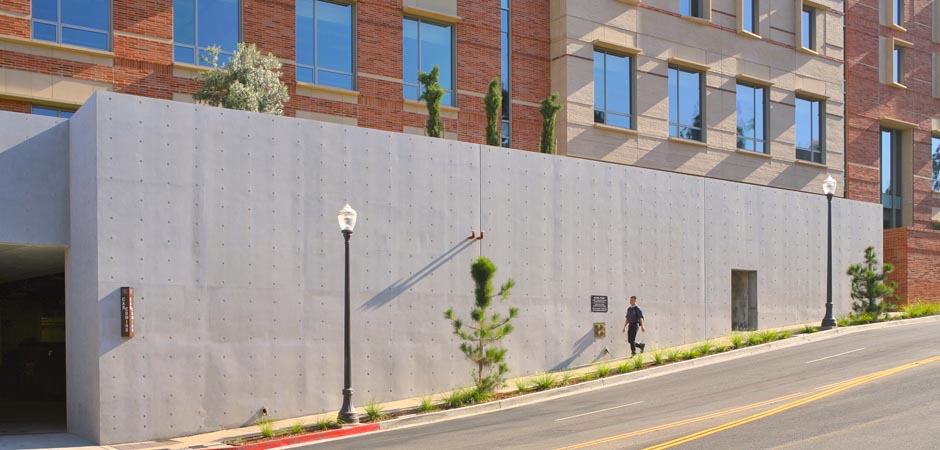 UCLA Meyer and Renee Luskin Conference Center - Morley Concrete